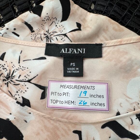 Alfani Women Sz PS Asymmetrical Top Floral Print Crochet Trim Round 3/4 sleeve - Picture 6 of 9